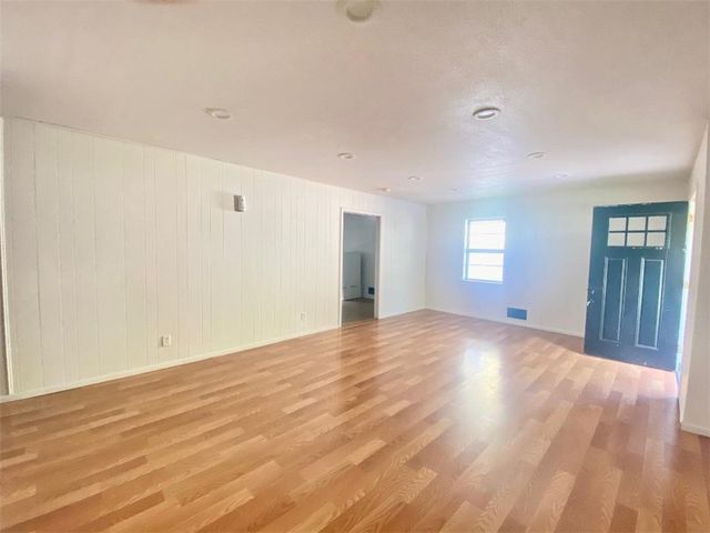 606 Spruce Street, Harrison, AR 72601