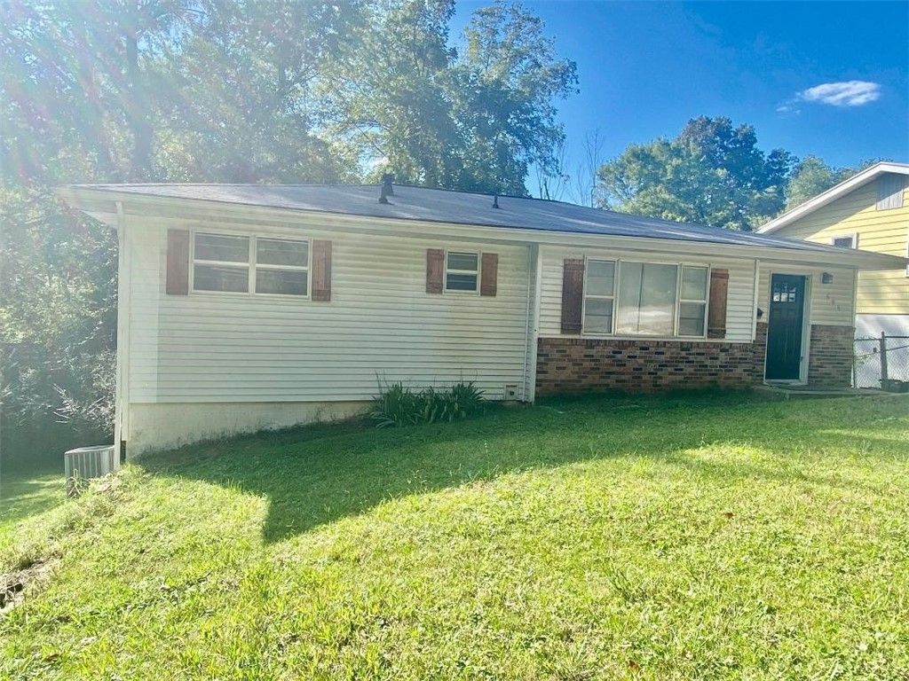 606 Spruce Street, Harrison, AR 72601