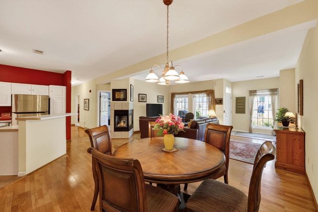 6043 Cottontail Trail, Madison, WI 53718
