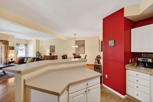6043 Cottontail Trail, Madison, WI 53718