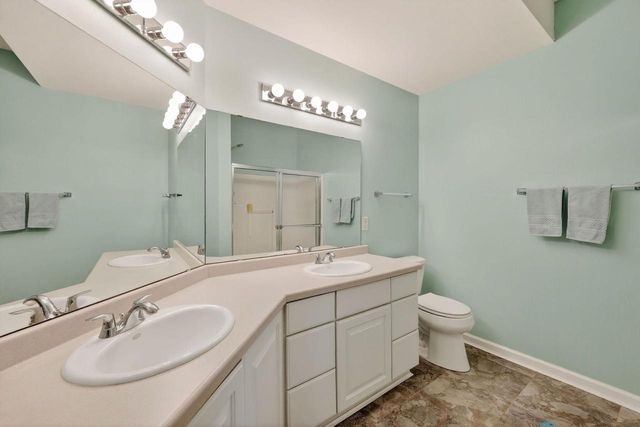 6043 Cottontail Trail, Madison, WI 53718