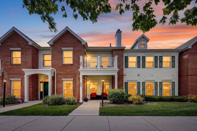 6043 Cottontail Trail, Madison, WI 53718