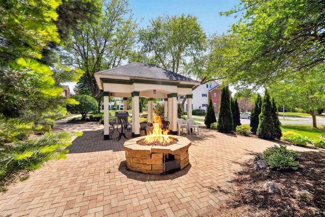 6043 Cottontail Trail, Madison, WI 53718