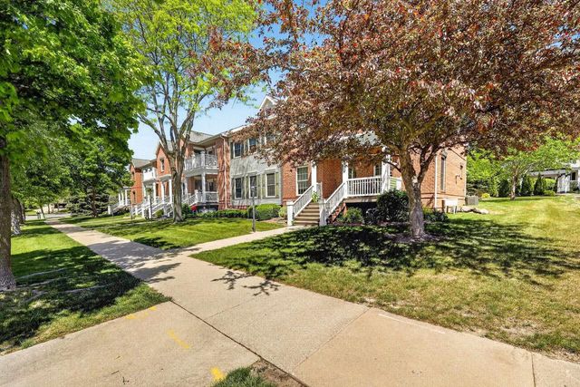 6043 Cottontail Trail, Madison, WI 53718