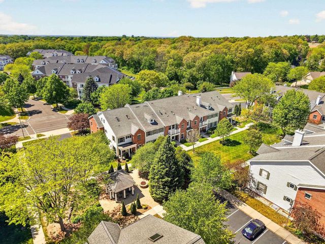 6043 Cottontail Trail, Madison, WI 53718