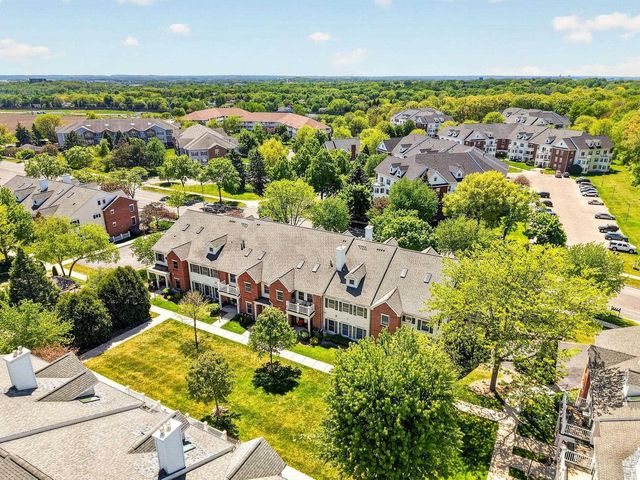 6043 Cottontail Trail, Madison, WI 53718