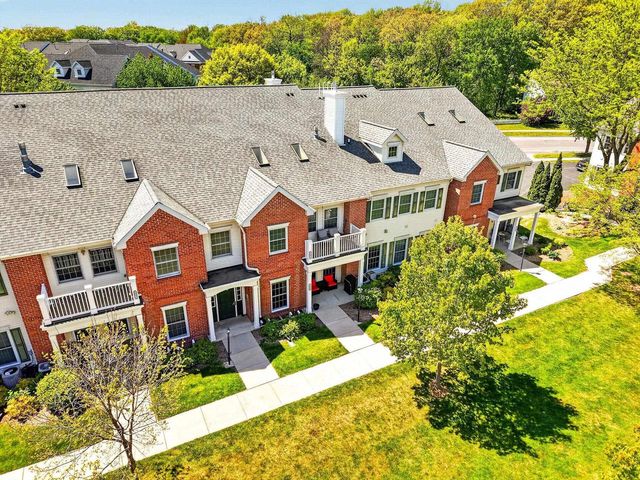 6043 Cottontail Trail, Madison, WI 53718