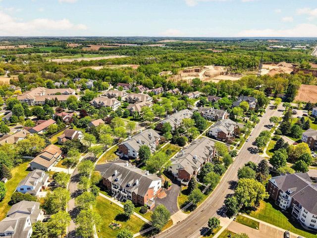 6043 Cottontail Trail, Madison, WI 53718