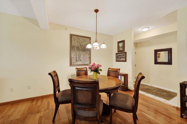 6043 Cottontail Trail, Madison, WI 53718