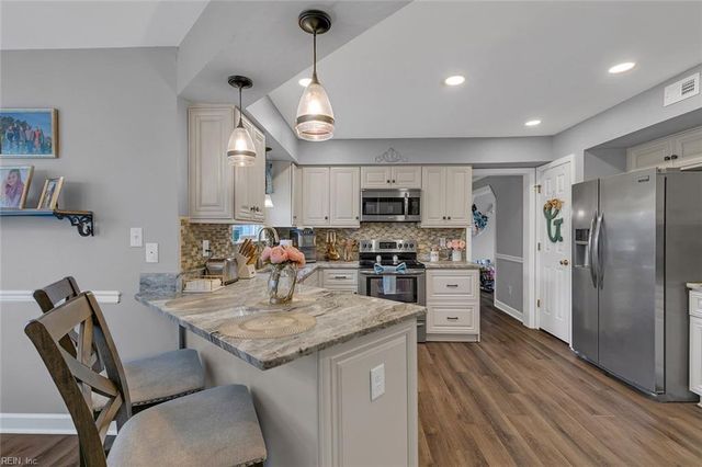 117 Highlands PW, Newport News, VA 23603