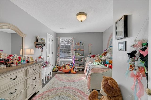 117 Highlands PW, Newport News, VA 23603