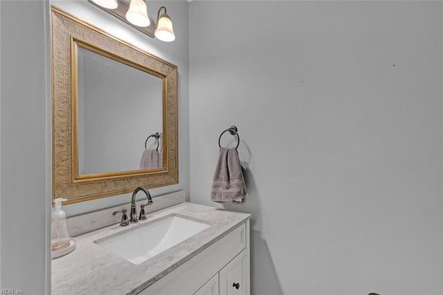 117 Highlands PW, Newport News, VA 23603