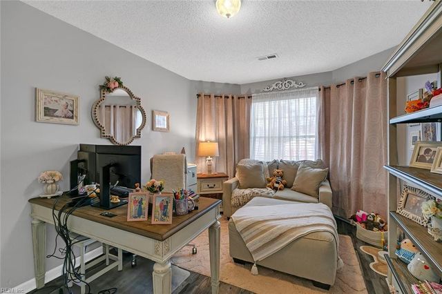 117 Highlands PW, Newport News, VA 23603