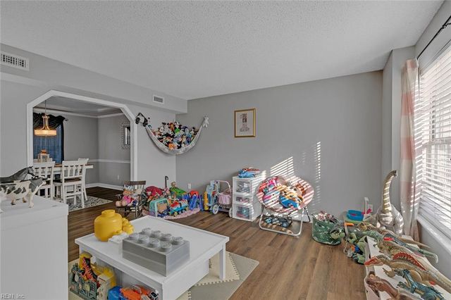 117 Highlands PW, Newport News, VA 23603