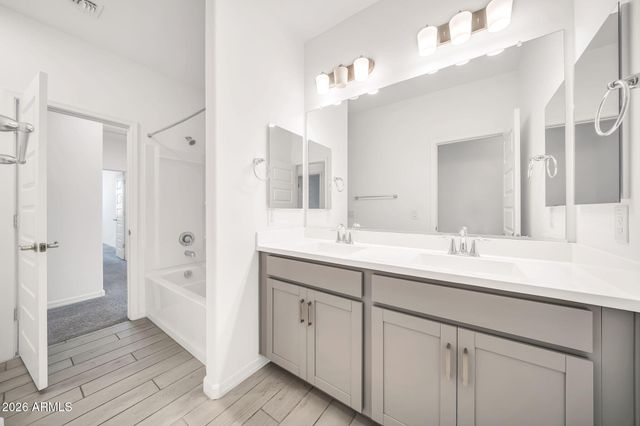 8830 W PASADENA Avenue, Glendale, AZ 85305