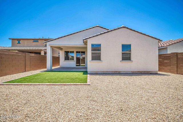 8830 W PASADENA Avenue, Glendale, AZ 85305