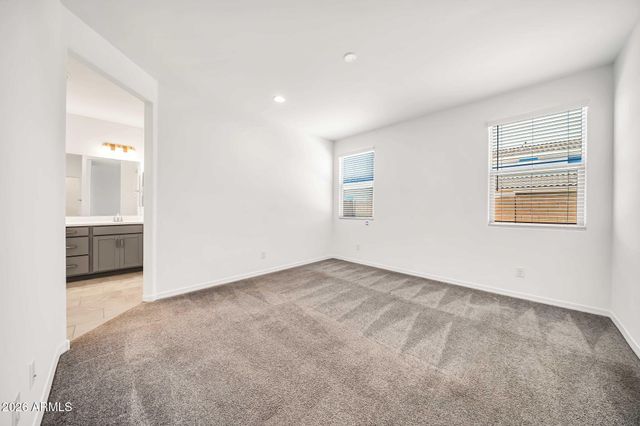 8830 W PASADENA Avenue, Glendale, AZ 85305