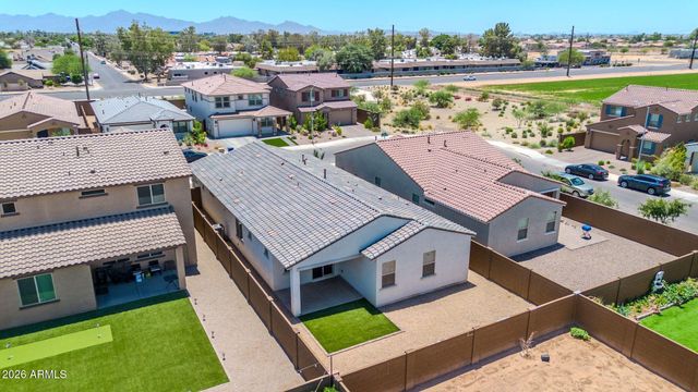 8830 W PASADENA Avenue, Glendale, AZ 85305