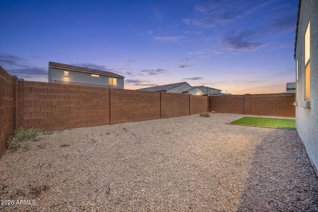 8830 W PASADENA Avenue, Glendale, AZ 85305