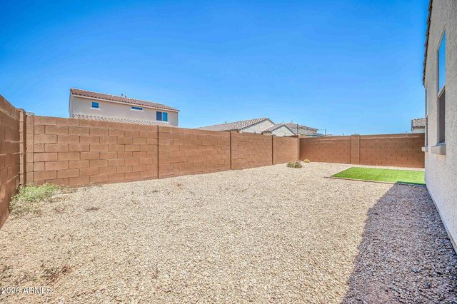 8830 W PASADENA Avenue, Glendale, AZ 85305