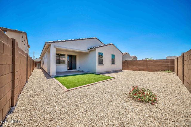 8830 W PASADENA Avenue, Glendale, AZ 85305