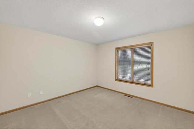 1606 17th Street SW, Austin, MN 55912