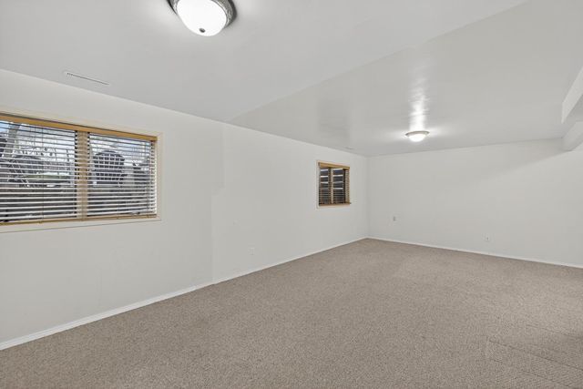 1606 17th Street SW, Austin, MN 55912