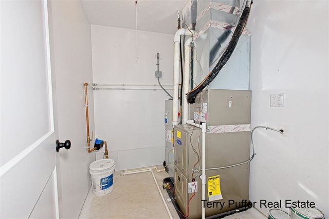 1221 Sanford Street, Muskegon, MI 49441