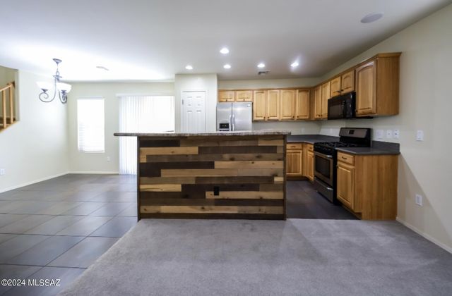 8021 E Judicial Street, Tucson, AZ 85730