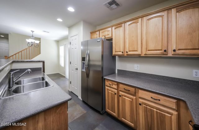 8021 E Judicial Street, Tucson, AZ 85730
