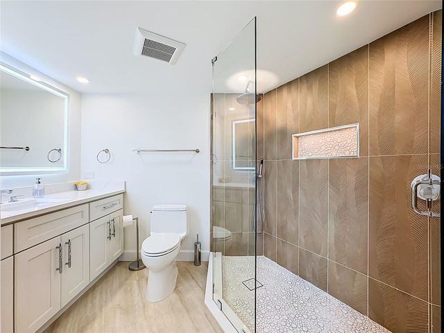 435 S GULFSTREAM AVENUE 1006, Sarasota, FL 34236