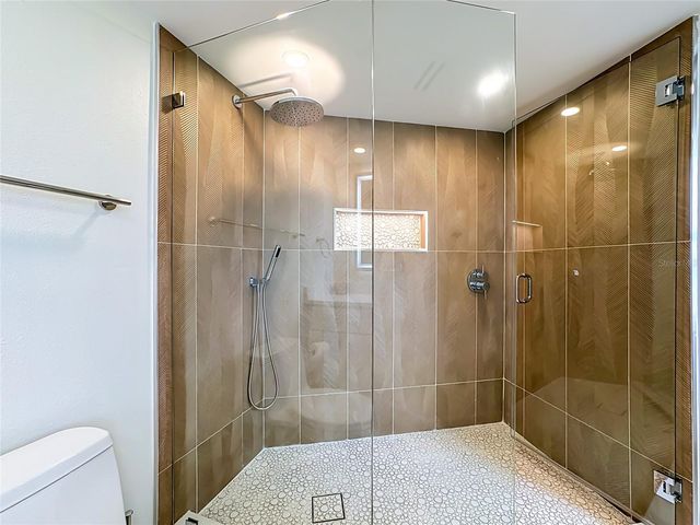435 S GULFSTREAM AVENUE 1006, Sarasota, FL 34236