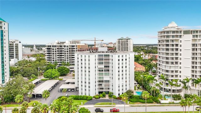 435 S GULFSTREAM AVENUE 1006, Sarasota, FL 34236