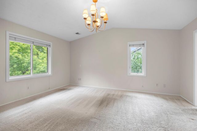 15588 Canyon Ridge, Eden Prairie, MN 55347
