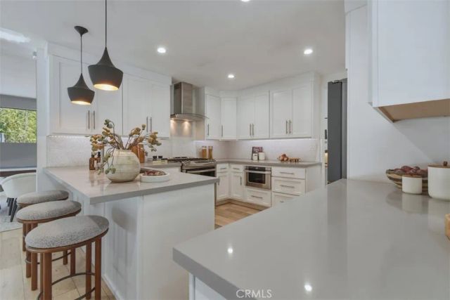 3901 Ventura Canyon Avenue, Sherman Oaks, CA 91423