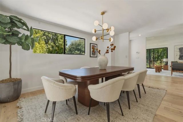 3901 Ventura Canyon Avenue, Sherman Oaks, CA 91423