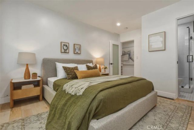 3901 Ventura Canyon Avenue, Sherman Oaks, CA 91423