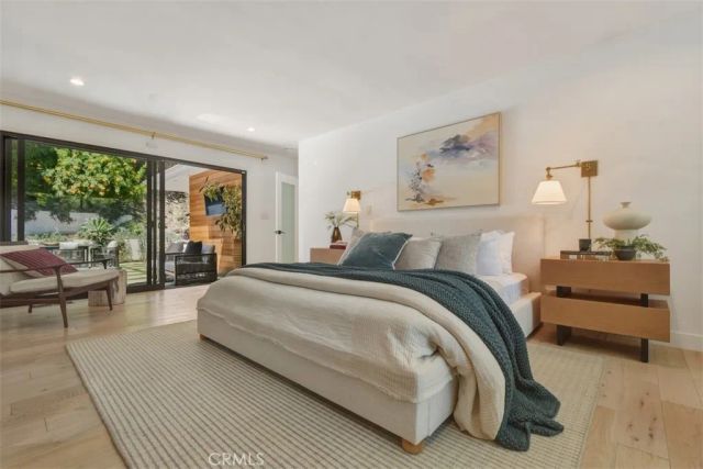 3901 Ventura Canyon Avenue, Sherman Oaks, CA 91423