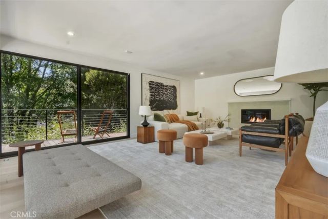 3901 Ventura Canyon Avenue, Sherman Oaks, CA 91423