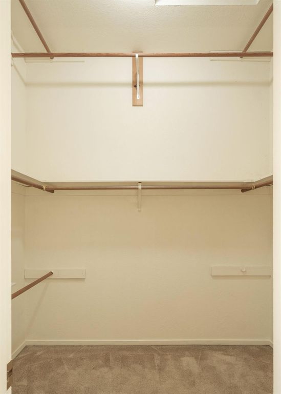 Image 16 of property listing at 2890 Huntington Boulevard # 149, Fresno, CA 93721