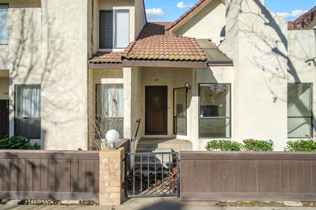 Image 3 of property listing at 2890 Huntington Boulevard # 149, Fresno, CA 93721