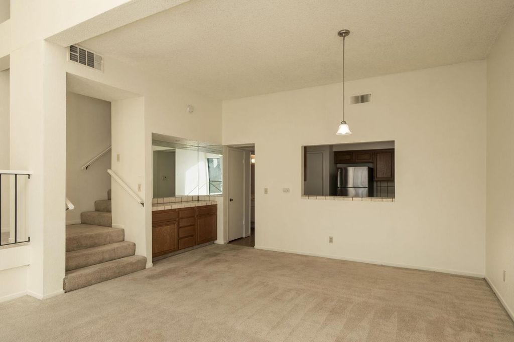 Image 9 of property listing at 2890 Huntington Boulevard # 149, Fresno, CA 93721