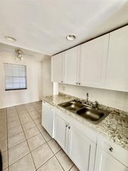 680 Tennis Club Dr 107, Fort Lauderdale, FL 33311