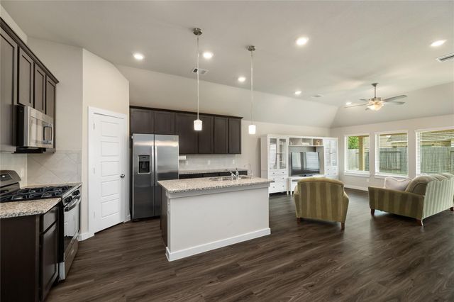 7622 Mistral Lane, Baytown, TX 77523