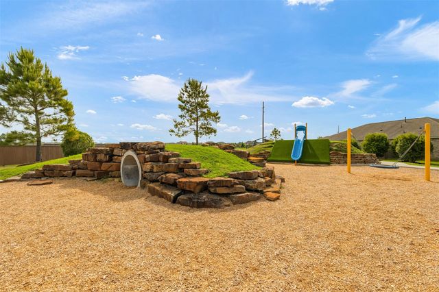 7622 Mistral Lane, Baytown, TX 77523