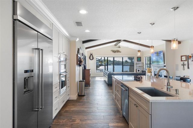 17531 COUNTY ROAD 455, Montverde, FL 34756