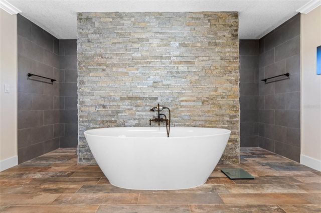 17531 COUNTY ROAD 455, Montverde, FL 34756