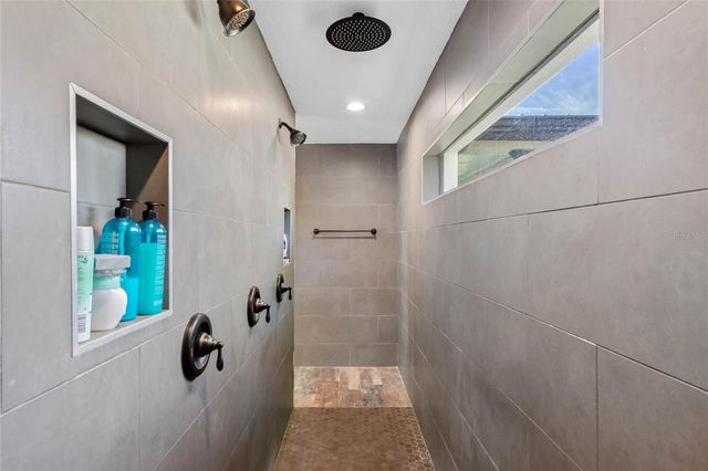 17531 COUNTY ROAD 455, Montverde, FL 34756