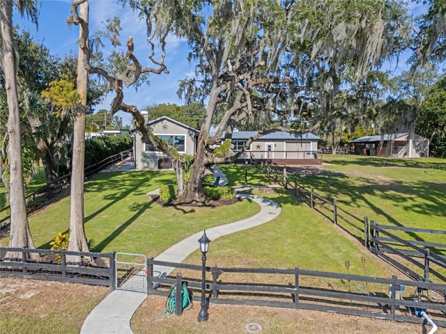 17531 COUNTY ROAD 455, Montverde, FL 34756