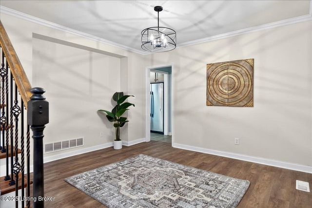 6015 Sweetbay Dr, Crestwood, KY 40014